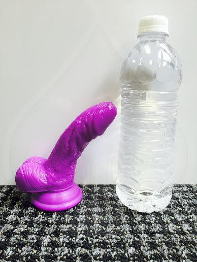 Silicone Curvy 4 Inches Realistic Suction Cup Mini Dildo Purple