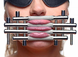 Stainless Steel Lips And Tongue Press Silver