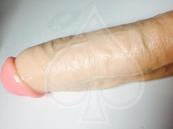 Vac U Lock 12" Realistic Hung Dong Beige