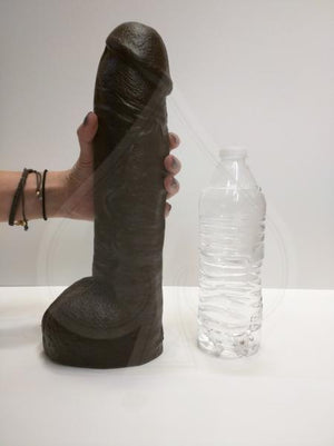 Vac U Lock 12" Realistic Hung Dong Brown